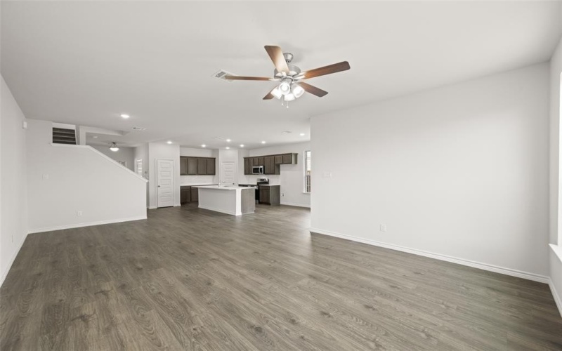 409-411 Saddle Lane, Denton, TX 76205, 8 Habitaciones Habitaciones , ,5 BañosBaños,Residential Multi Family,En Venta,409-411 Saddle Lane,20911602
