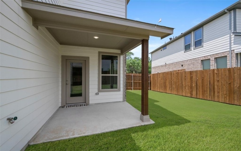 409-411 Saddle Lane, Denton, TX 76205, 8 Habitaciones Habitaciones , ,5 BañosBaños,Residential Multi Family,En Venta,409-411 Saddle Lane,20911602