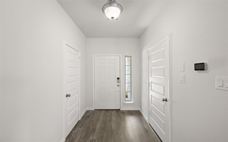 409-411 Saddle Lane, Denton, TX 76205, 8 Habitaciones Habitaciones , ,5 BañosBaños,Residential Multi Family,En Venta,409-411 Saddle Lane,20911602