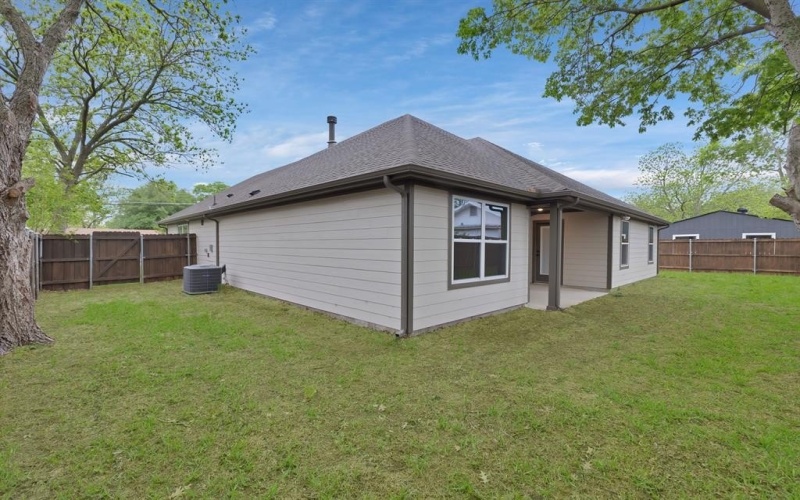 504 Pendleton Street, Farmersville, TX 75442, 3 Habitaciones Habitaciones , ,2 BañosBaños,Residential,En Venta,504 Pendleton Street,20909519