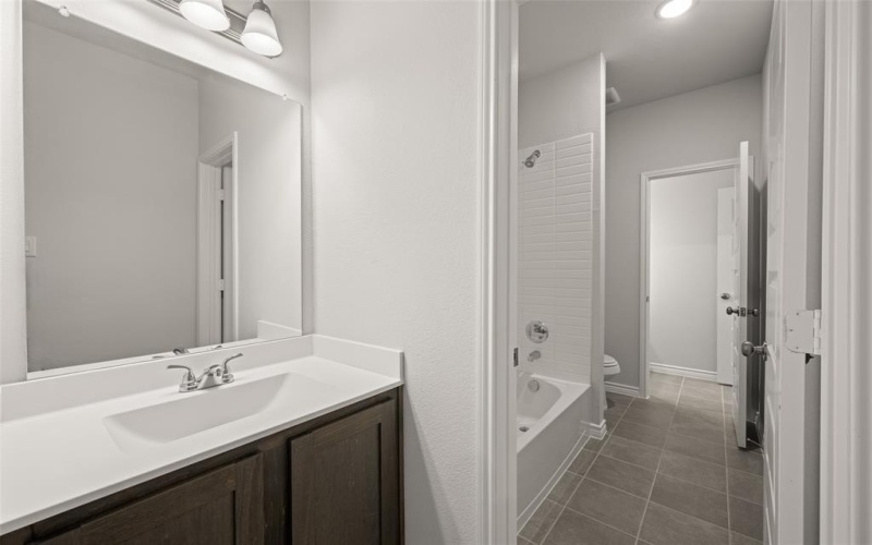 3121-3123 Long Rope Lane, Denton, TX 76205, 8 Habitaciones Habitaciones , ,5 BañosBaños,Residential Multi Family,En Venta,3121-3123 Long Rope Lane,20911619
