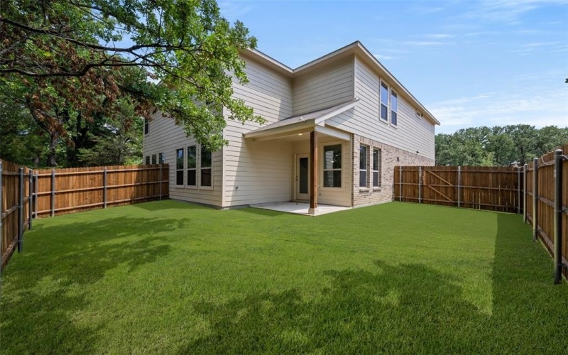 3121-3123 Long Rope Lane, Denton, TX 76205, 8 Habitaciones Habitaciones , ,5 BañosBaños,Residential Multi Family,En Venta,3121-3123 Long Rope Lane,20911619