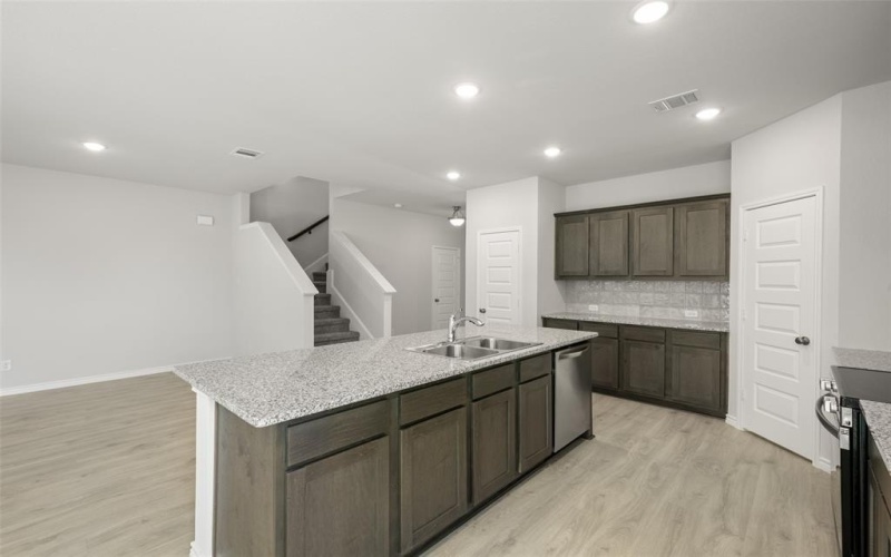 3121-3123 Long Rope Lane, Denton, TX 76205, 8 Habitaciones Habitaciones , ,5 BañosBaños,Residential Multi Family,En Venta,3121-3123 Long Rope Lane,20911619