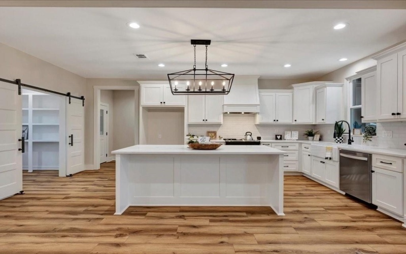 282 Lancewood Drive, Lufkin, TX 75904, 3 Bedrooms Bedrooms, ,2 BathroomsBathrooms,Residential,For Sale,282 Lancewood Drive,20910107