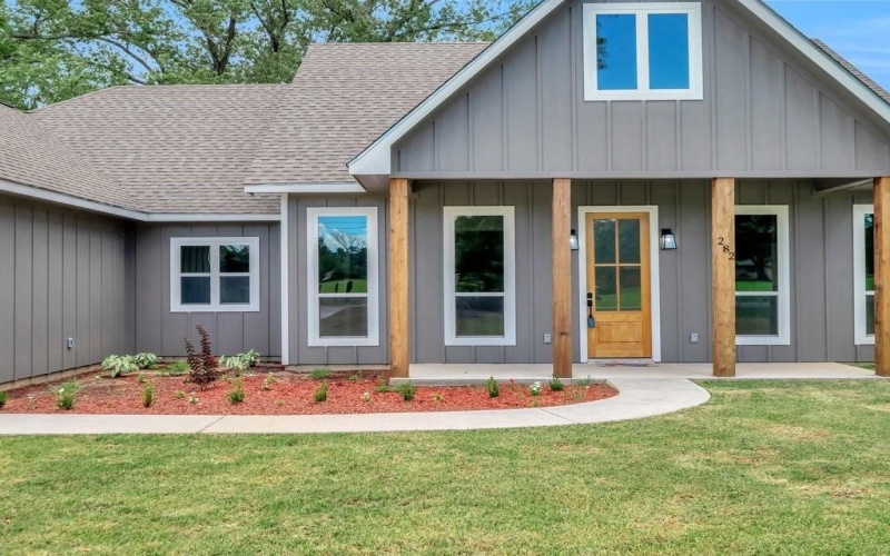 282 Lancewood Drive, Lufkin, TX 75904, 3 Bedrooms Bedrooms, ,2 BathroomsBathrooms,Residential,For Sale,282 Lancewood Drive,20910107