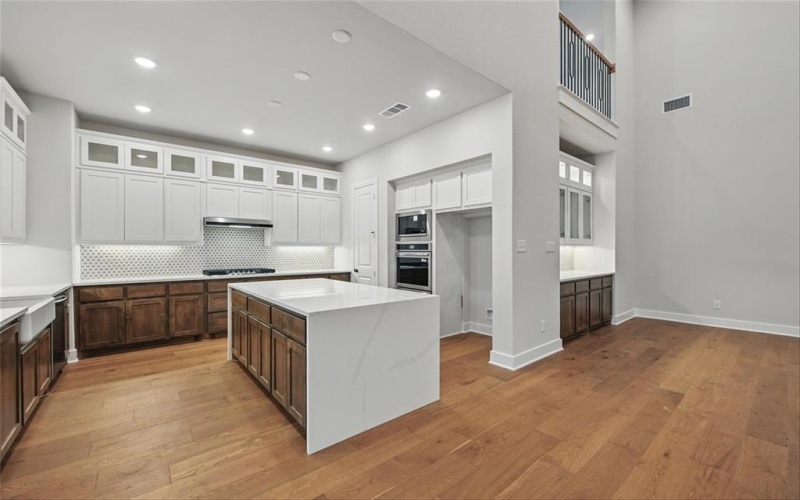 713 Squill Road, Fort Worth, TX 76247, 4 Bedrooms Bedrooms, ,5 BathroomsBathrooms,Residential,For Sale,713 Squill Road,20912160