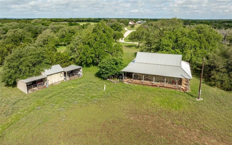 1333 Private Road 2120, Meridian, TX 76665, 2 Habitaciones Habitaciones , ,1 BañoBaños,Residential,En Venta,1333 Private Road 2120,0,20912310