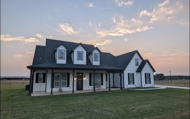 886 COUNTY ROAD 3341, Paradise, TX 76073, 5 Habitaciones Habitaciones , ,5 BañosBaños,Residential,En Venta,886 COUNTY ROAD 3341,0,20912386
