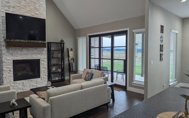 886 COUNTY ROAD 3341, Paradise, TX 76073, 5 Habitaciones Habitaciones , ,5 BañosBaños,Residential,En Venta,886 COUNTY ROAD 3341,0,20912386