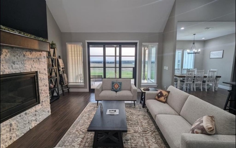 886 COUNTY ROAD 3341, Paradise, TX 76073, 5 Habitaciones Habitaciones , ,5 BañosBaños,Residential,En Venta,886 COUNTY ROAD 3341,0,20912386