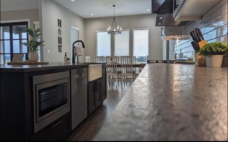 886 COUNTY ROAD 3341, Paradise, TX 76073, 5 Habitaciones Habitaciones , ,5 BañosBaños,Residential,En Venta,886 COUNTY ROAD 3341,0,20912386