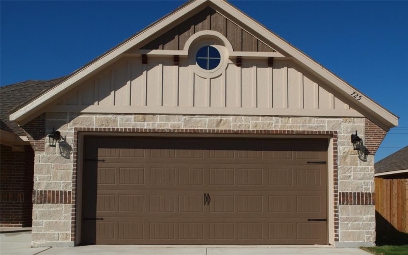 725 Raylan Street, Springtown, TX 76082, 4 Bedrooms Bedrooms, ,2 BathroomsBathrooms,Residential,For Sale,725 Raylan Street,20910267