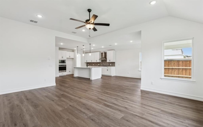 741 Brozgold Avenue, Midlothian, TX 76065, 3 Habitaciones Habitaciones , ,2 BañosBaños,Residential,En Venta,741 Brozgold Avenue,20914757