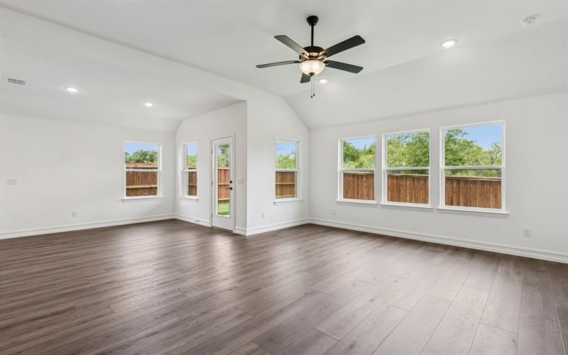 741 Brozgold Avenue, Midlothian, TX 76065, 3 Habitaciones Habitaciones , ,2 BañosBaños,Residential,En Venta,741 Brozgold Avenue,20914757