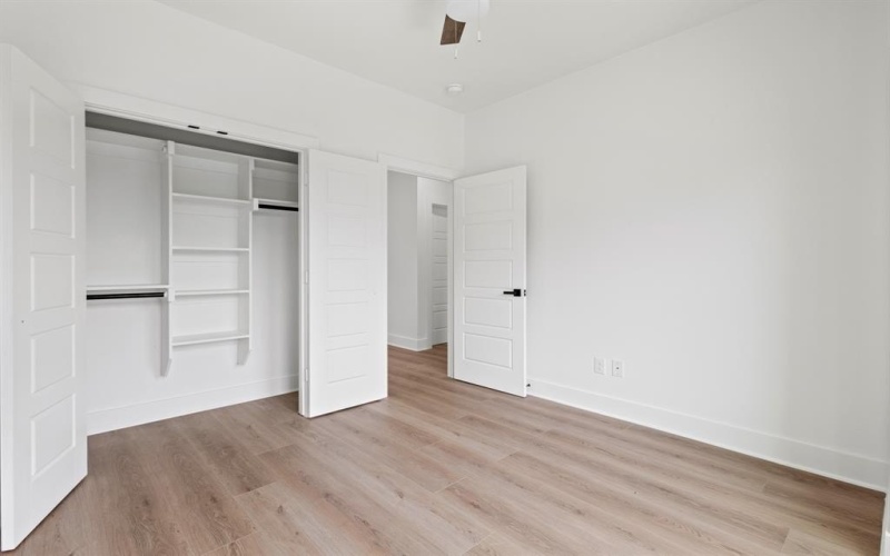 2827 Grafton Avenue, Dallas, TX 75211, 4 Bedrooms Bedrooms, ,3 BathroomsBathrooms,Residential,For Sale,2827 Grafton Avenue,20914801