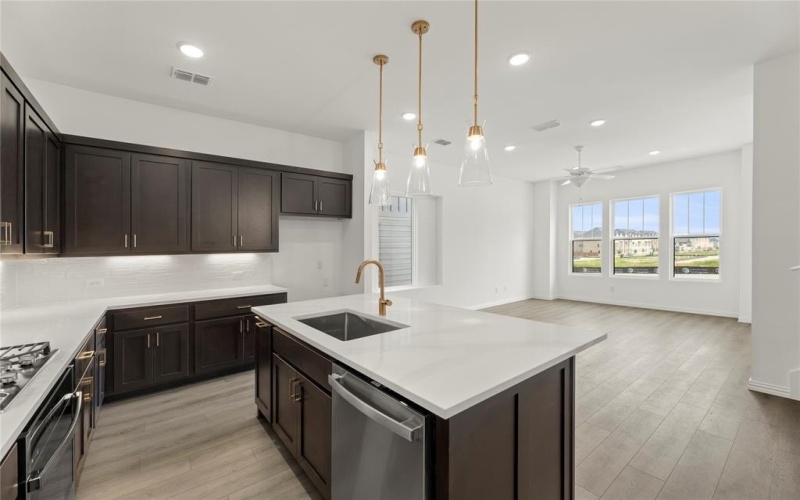 917 Janwood Drive, Plano, TX 75075, 3 Habitaciones Habitaciones , ,2 BañosBaños,Residential,En Venta,917 Janwood Drive,20914832