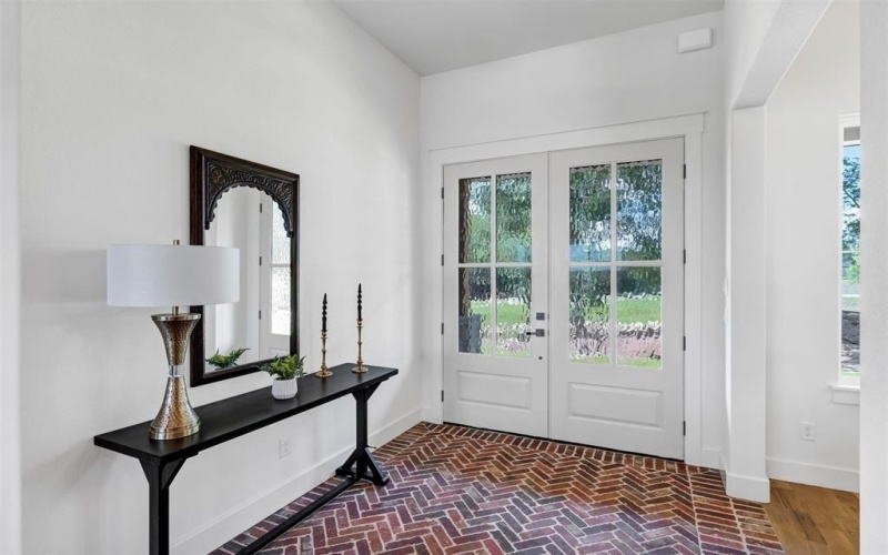 9001 Emma Court, Granbury, TX 76049, 4 Bedrooms Bedrooms, ,5 BathroomsBathrooms,Residential,For Sale,9001 Emma Court,20914858