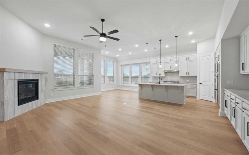545 Pebble Drive, Waxahachie, TX 75167, 3 Habitaciones Habitaciones , ,2 BañosBaños,Residential,En Venta,545 Pebble Drive,20912694