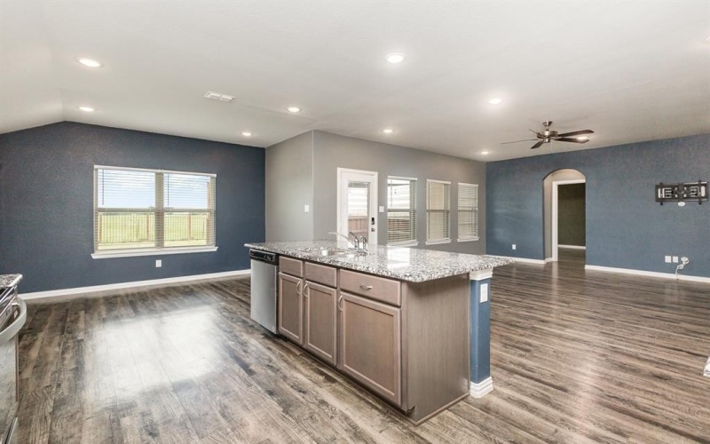 146 Willowbend Loop, Mabank, TX 75156, 4 Bedrooms Bedrooms, ,2 BathroomsBathrooms,Residential,For Sale,146 Willowbend Loop,20912779
