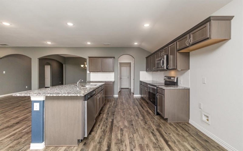 146 Willowbend Loop, Mabank, TX 75156, 4 Bedrooms Bedrooms, ,2 BathroomsBathrooms,Residential,For Sale,146 Willowbend Loop,20912779