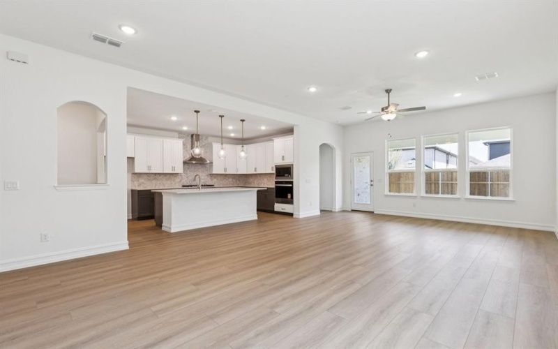 317 Brookhurst Road, Little Elm, TX 76227, 5 Bedrooms Bedrooms, ,5 BathroomsBathrooms,Residential,For Sale,317 Brookhurst Road,20915030