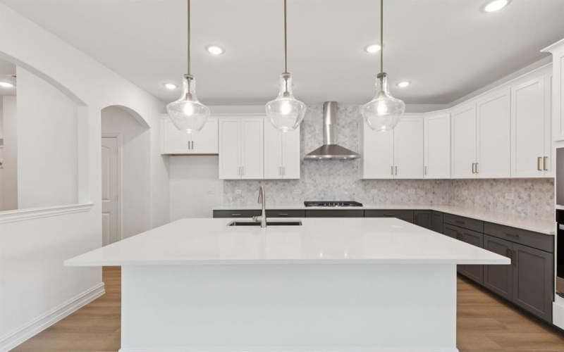 317 Brookhurst Road, Little Elm, TX 76227, 5 Bedrooms Bedrooms, ,5 BathroomsBathrooms,Residential,For Sale,317 Brookhurst Road,20915030