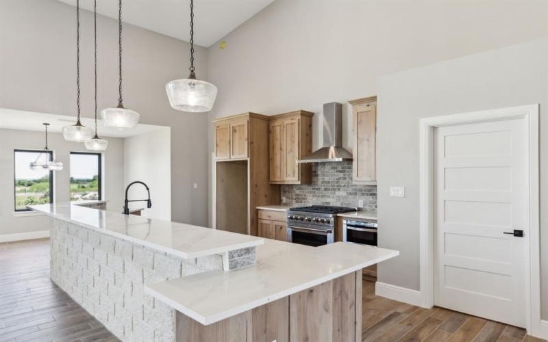 700 Brown Road, Palo Pinto, TX 76484, 5 Habitaciones Habitaciones , ,3 BañosBaños,Residential,En Venta,700 Brown Road,20912839