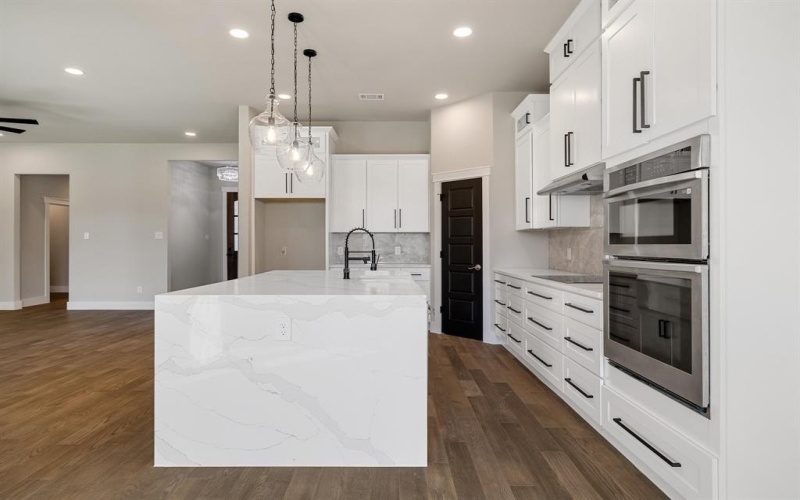4858 S Theresa Drive, Denison, TX 75020, 3 Habitaciones Habitaciones , ,2 BañosBaños,Residential,En Venta,4858 S Theresa Drive,20915241