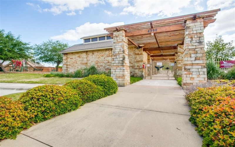 4760 Avocet Drive, Mesquite, TX 75181, 5 Bedrooms Bedrooms, ,3 BathroomsBathrooms,Residential,For Sale,4760 Avocet Drive,20912883