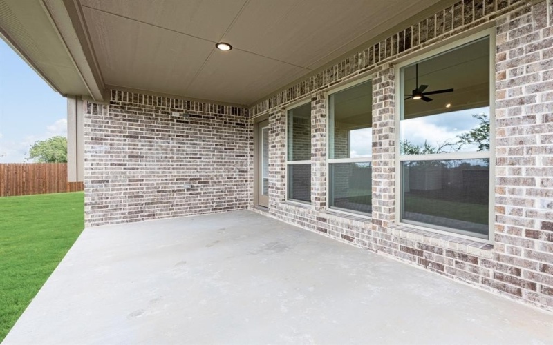 1112 Foxtail Drive, Justin, TX 76247, 4 Bedrooms Bedrooms, ,3 BathroomsBathrooms,Residential,For Sale,1112 Foxtail Drive,20912940