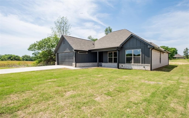 15122 High Country Acres Lane, Tyler, TX 75706, 4 Bedrooms Bedrooms, ,2 BathroomsBathrooms,Residential,For Sale,15122 High Country Acres Lane,20912957