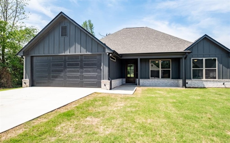 15122 High Country Acres Lane, Tyler, TX 75706, 4 Bedrooms Bedrooms, ,2 BathroomsBathrooms,Residential,For Sale,15122 High Country Acres Lane,20912957