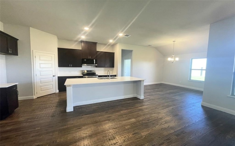 6109 Rodin Drive, Royse City, TX 75189, 3 Bedrooms Bedrooms, ,2 BathroomsBathrooms,Residential,For Sale,6109 Rodin Drive,20913130