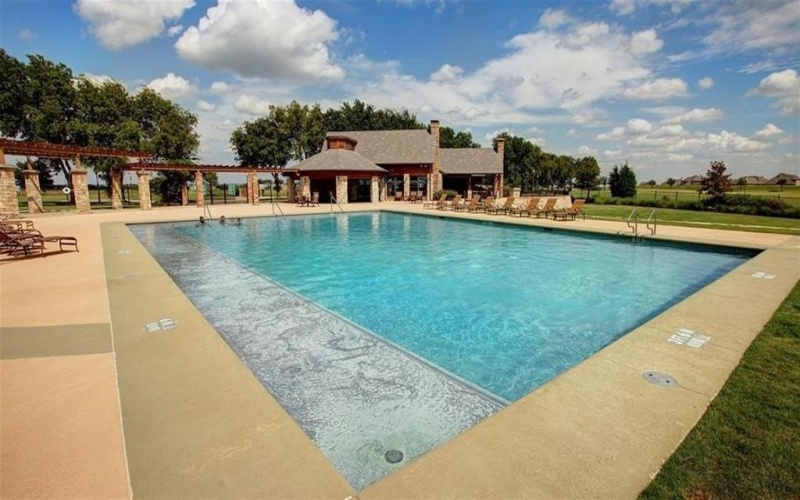 1604 Crestfallen Drive, Forney, TX 75126, 4 Habitaciones Habitaciones , ,3 BañosBaños,Residential,En Venta,1604 Crestfallen Drive,20913195