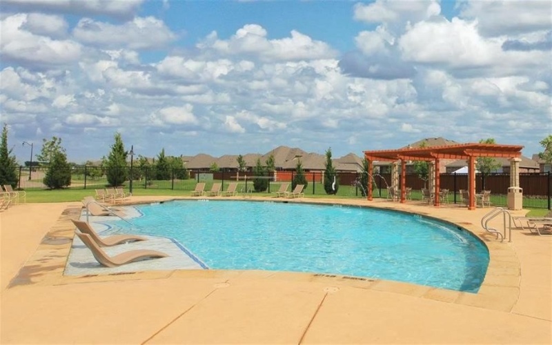 1604 Crestfallen Drive, Forney, TX 75126, 4 Habitaciones Habitaciones , ,3 BañosBaños,Residential,En Venta,1604 Crestfallen Drive,20913195
