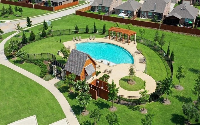 1604 Crestfallen Drive, Forney, TX 75126, 4 Habitaciones Habitaciones , ,3 BañosBaños,Residential,En Venta,1604 Crestfallen Drive,20913195