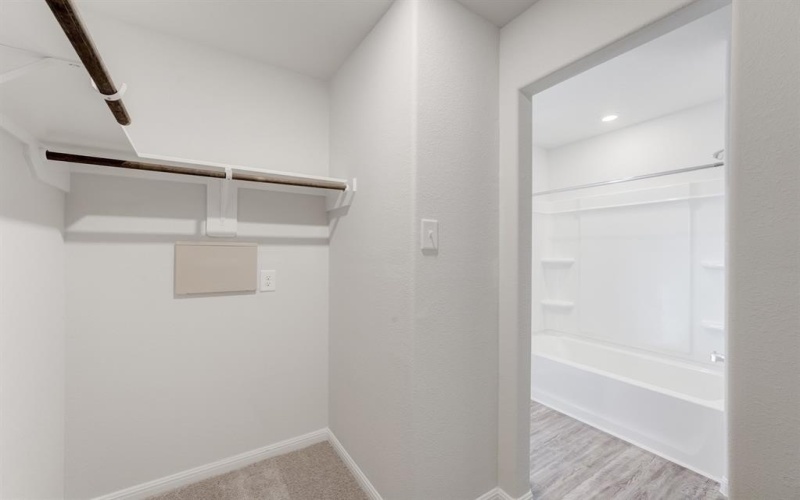 229 Blue Bird Lane, Mineola, TX 75773, 4 Bedrooms Bedrooms, ,2 BathroomsBathrooms,Residential,For Sale,229 Blue Bird Lane,0,20913383