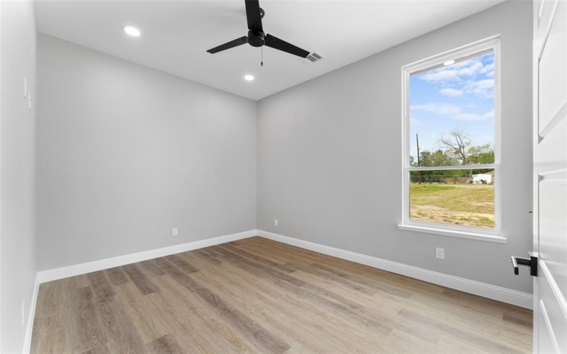 504 Stallings Street, Terrell, TX 75160, 3 Habitaciones Habitaciones , ,2 BañosBaños,Residential,En Venta,504 Stallings Street,20913515