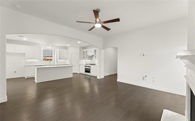 12710 Meadow Glen, Rowlett, TX 75089, 3 Bedrooms Bedrooms, ,3 BathroomsBathrooms,Residential,For Sale,12710 Meadow Glen,20913536