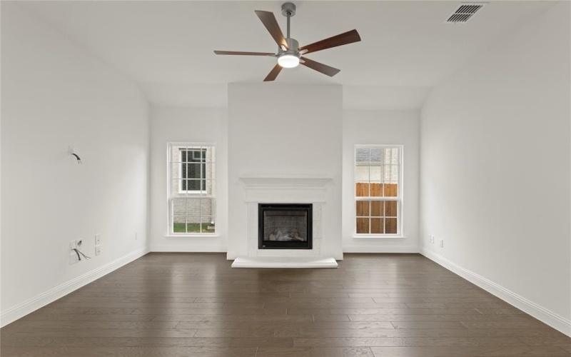 12710 Meadow Glen, Rowlett, TX 75089, 3 Bedrooms Bedrooms, ,3 BathroomsBathrooms,Residential,For Sale,12710 Meadow Glen,20913536