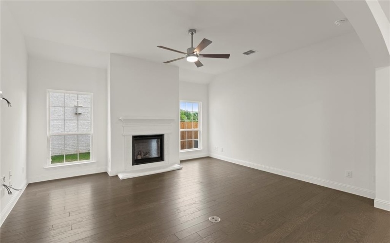 12710 Meadow Glen, Rowlett, TX 75089, 3 Bedrooms Bedrooms, ,3 BathroomsBathrooms,Residential,For Sale,12710 Meadow Glen,20913536