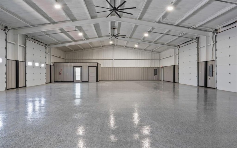 2036 Seaborn Road #BLDG 4, STE C, Ponder, TX 76259, ,Otro,En Venta,2036 Seaborn Road,20913554