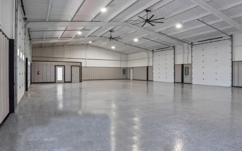 2036 Seaborn Road #BLDG 4, STE C, Ponder, TX 76259, ,Otro,En Venta,2036 Seaborn Road,20913554