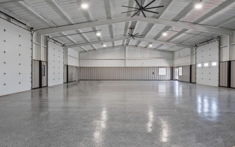 2036 Seaborn Road #BLDG 4, STE C, Ponder, TX 76259, ,Otro,En Venta,2036 Seaborn Road,20913554