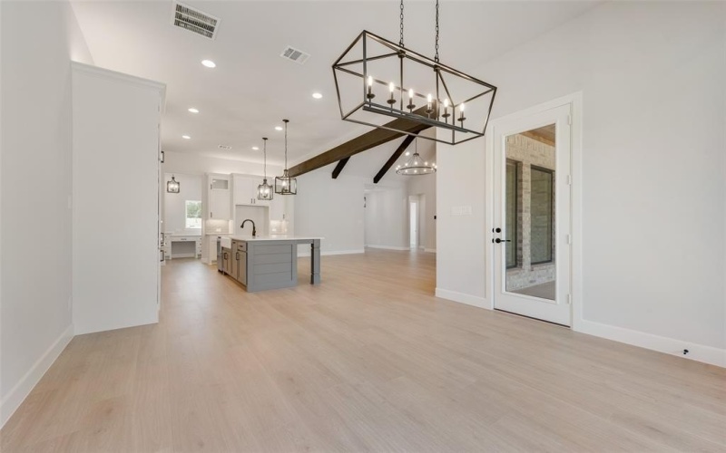 4660 Lake Breeze Drive, McKinney, TX 75071, 4 Bedrooms Bedrooms, ,3 BathroomsBathrooms,Residential,For Sale,4660 Lake Breeze Drive,20913825