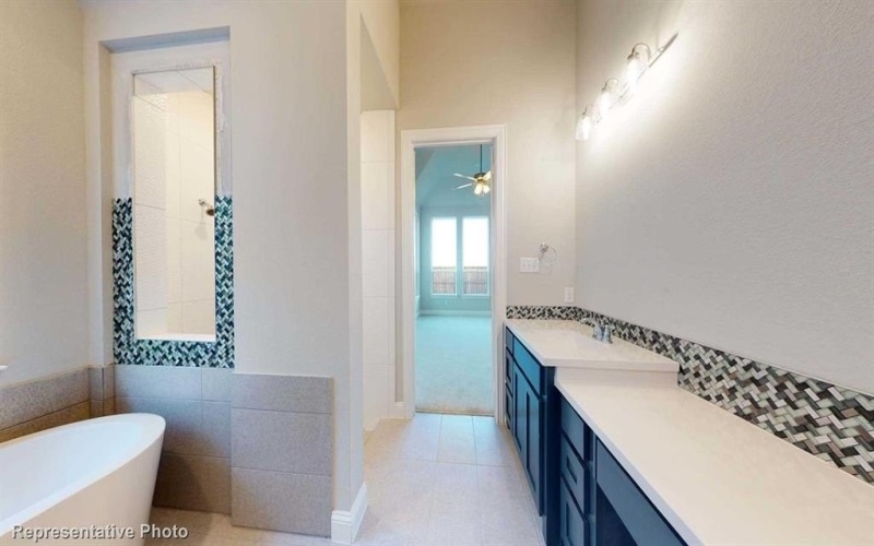 806 Montrose Drive, Rockwall, TX 75087, 4 Habitaciones Habitaciones , ,3 BañosBaños,Residential,En Venta,806 Montrose Drive,20914103