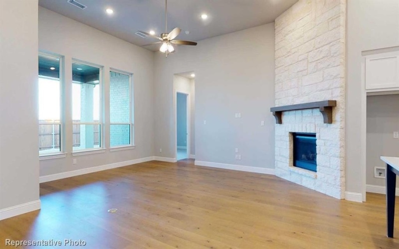 806 Montrose Drive, Rockwall, TX 75087, 4 Habitaciones Habitaciones , ,3 BañosBaños,Residential,En Venta,806 Montrose Drive,20914103