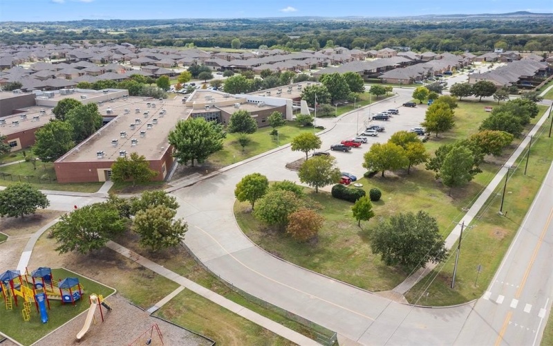 3820 Whisperwood Road, Denton, TX 76210, 4 Habitaciones Habitaciones , ,3 BañosBaños,Residential,En Venta,3820 Whisperwood Road,20914192
