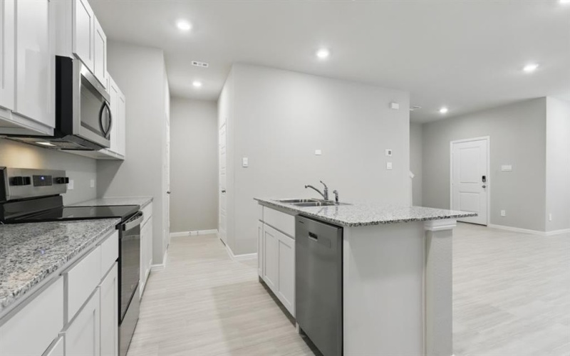 3012 STRAWBERRY FARM Lane, Fort Worth, TX 76140, 3 Bedrooms Bedrooms, ,2 BathroomsBathrooms,Residential,For Sale,3012 STRAWBERRY FARM Lane,20914421