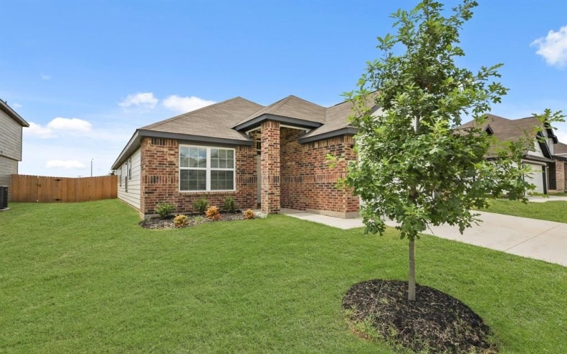 2413 Texas Ash Way, Fort Worth, TX 76123, 3 Bedrooms Bedrooms, ,2 BathroomsBathrooms,Residential,For Sale,2413 Texas Ash Way,20914583